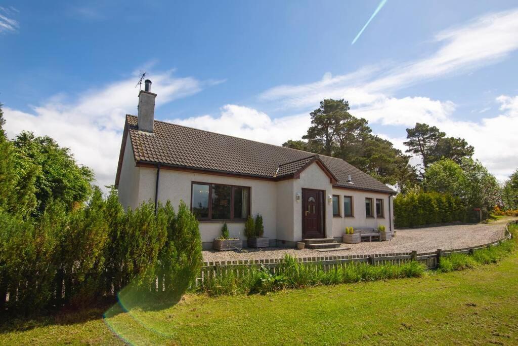 Calm Scottish Country Escape With Hot Tub Sleeps 6 Villa Inverness Exterior photo